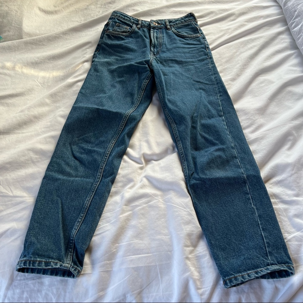Zara “mom” jeans - Picture 3 of 3